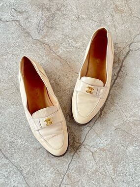 CHANEL 24k Gold CC Turn Lock Logo Cream Patent Leather Loafers